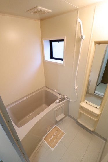 ビューラー福泊 B棟