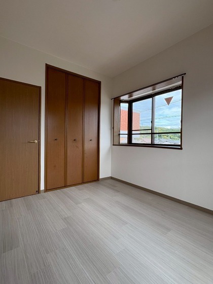 ラソーレ・ウラカミ