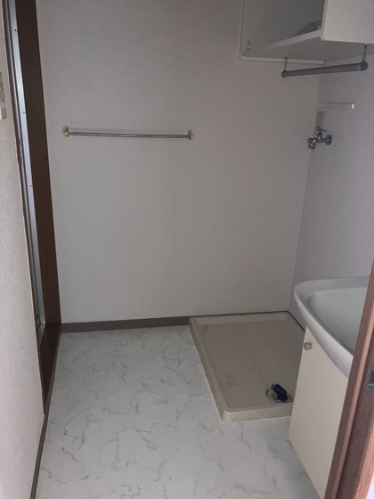 ラソーレ・ウラカミ