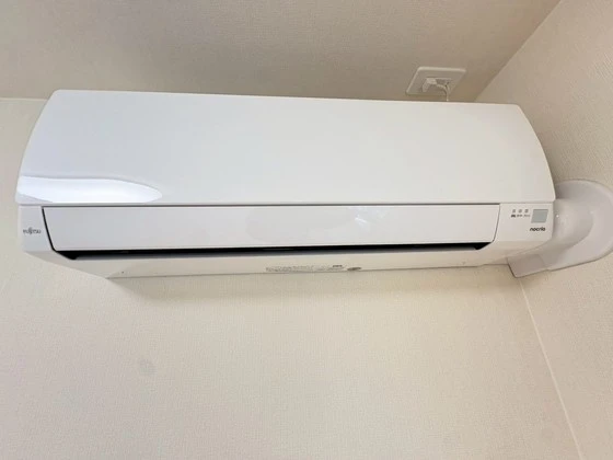 イーストヒルズI