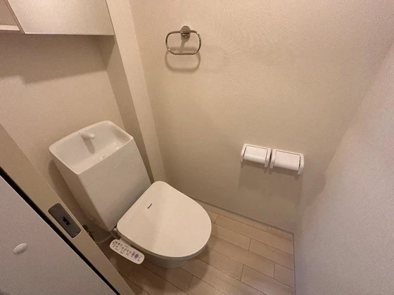 イーストヒルズI