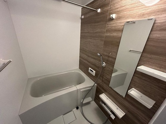 イーストヒルズI