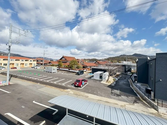 イーストヒルズI