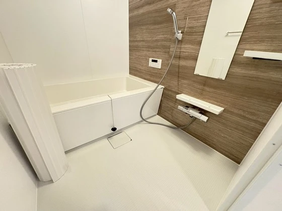 イーストヒルズI