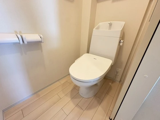 イーストヒルズI