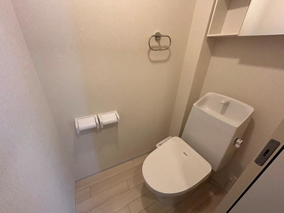 イーストヒルズI