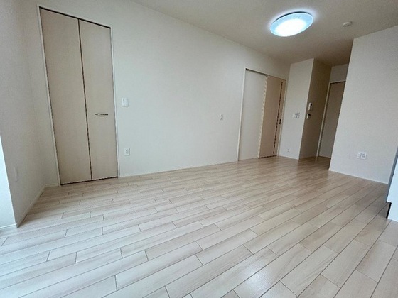 イーストヒルズI