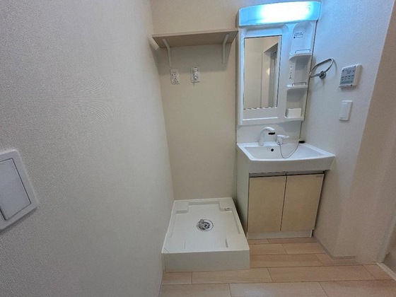 イーストヒルズI