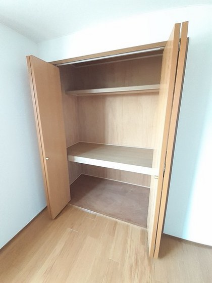 ファミール・ビラB