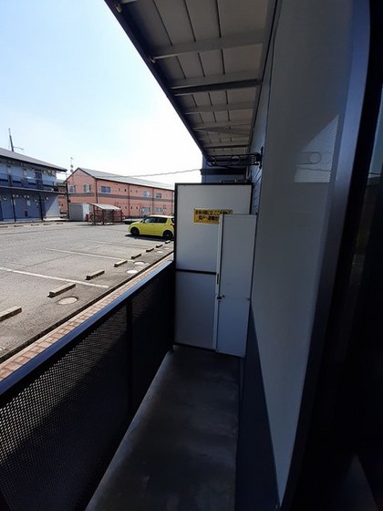 ファミール・ビラB