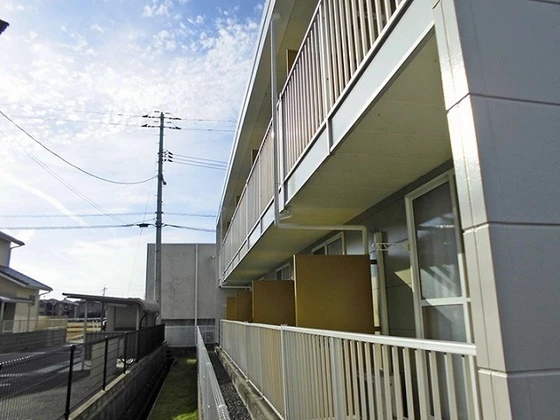 レオパレスEmpress