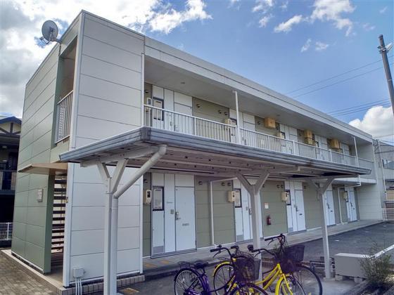 レオパレスEmpress