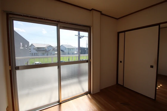 コーポラス高島新屋敷