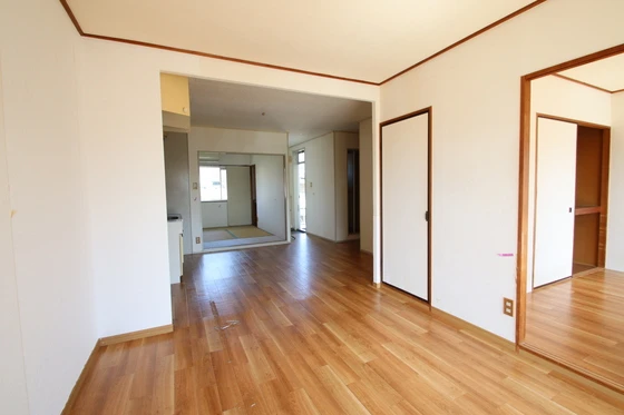 コーポラス高島新屋敷