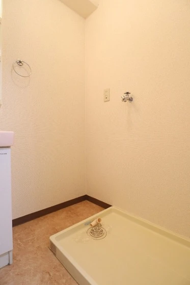 グローリー中庄