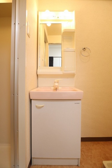 グローリー中庄