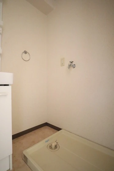 グローリー中庄