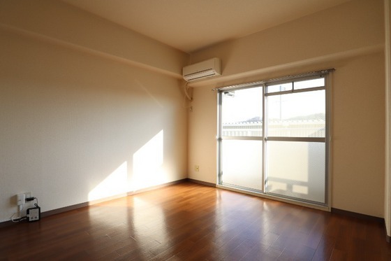 グローリー中庄