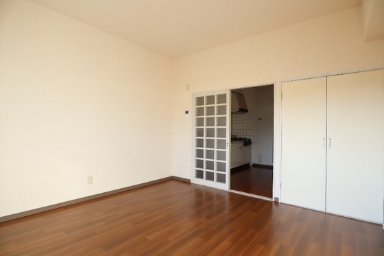 グローリー中庄