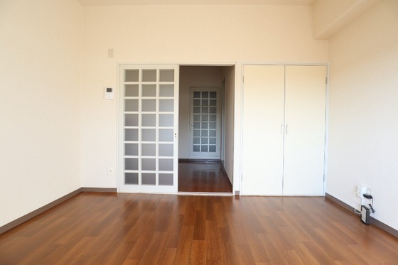 グローリー中庄