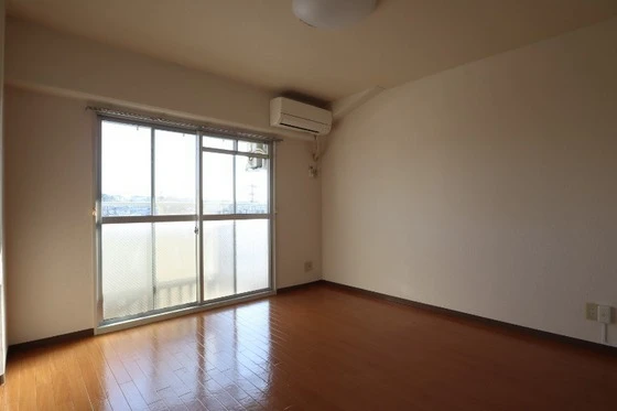 グローリー中庄