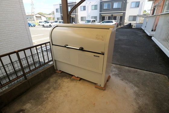 メゾンフレール