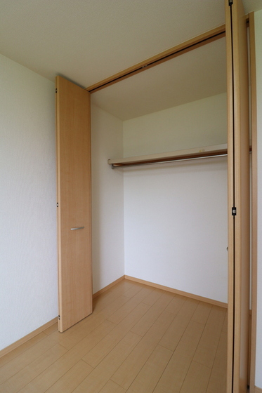 パストラーレ B棟