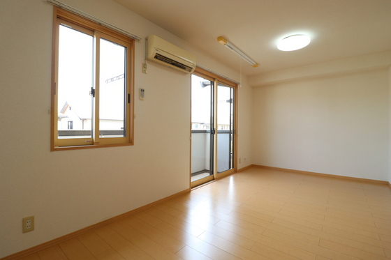 パストラーレ B棟