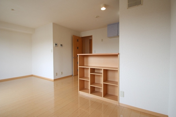 パストラーレ B棟