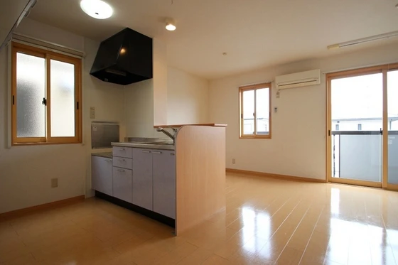 パストラーレ B棟