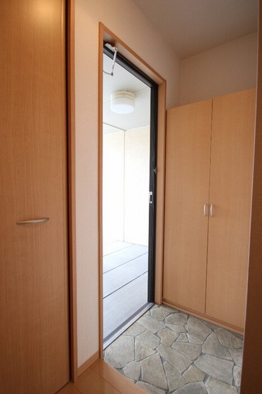 パストラーレ B棟