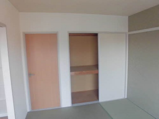 フレグランス・マリー Ⅱ棟