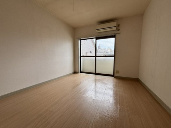 コーポラス医大東