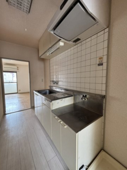 コーポラス医大東