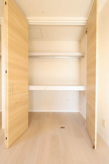 エモーション B棟