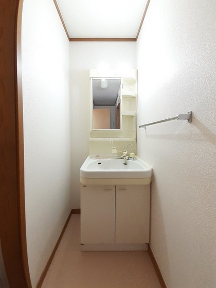 ハイムサンビレッジ D