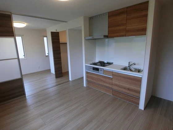 よつばアパートメント