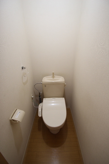 アーバンハイツ中井 B