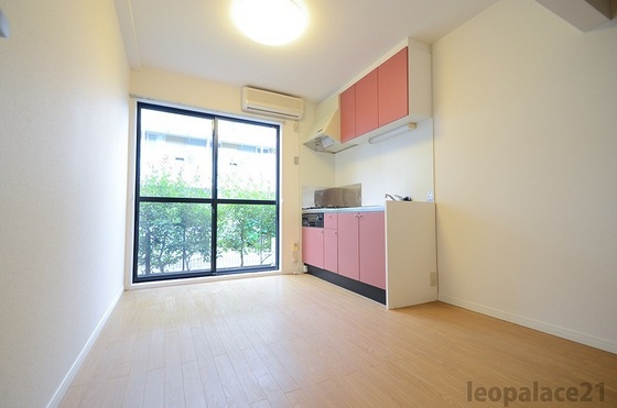 レオパレス有芽