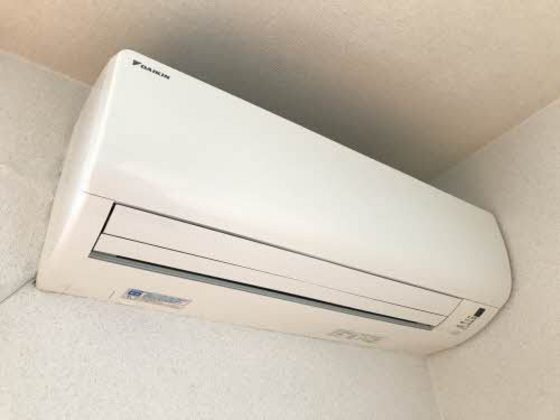 シャイニング テル B棟