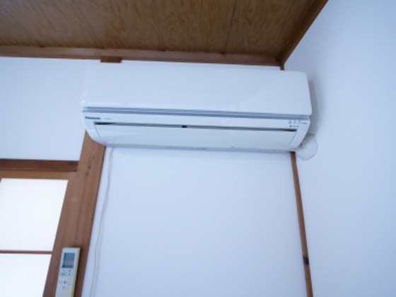 備前原貸家 西中