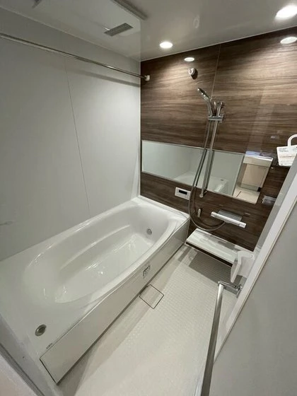 スリール・コート