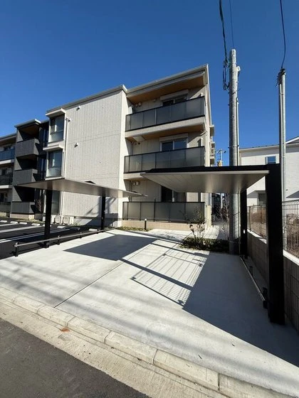 スリール・コート