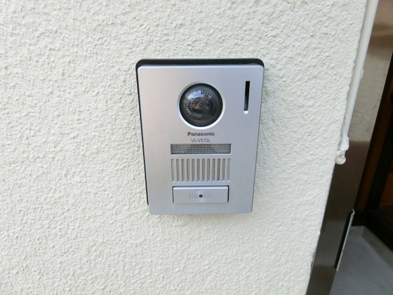 尾長東二丁目貸家 右