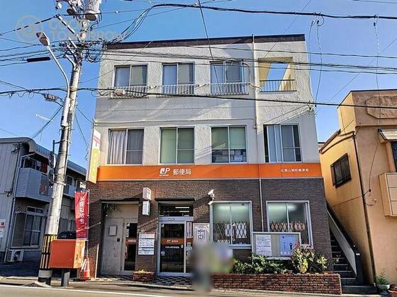 尾長東二丁目貸家 右