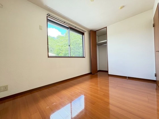 シャーメゾンプレシオン B棟