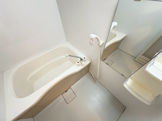 シャルムナイトウ B棟