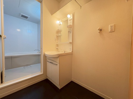 シャルムナイトウ B棟