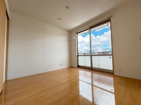 シャルムナイトウ B棟