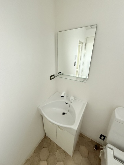 リノリノアパートメントplus